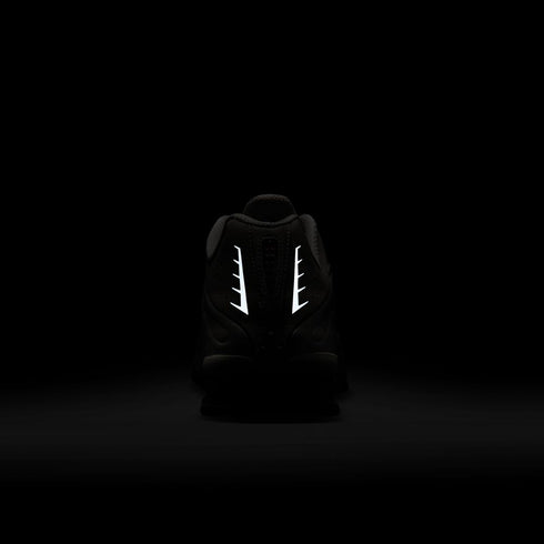 NIKE Shox R4 Mens Sneakers